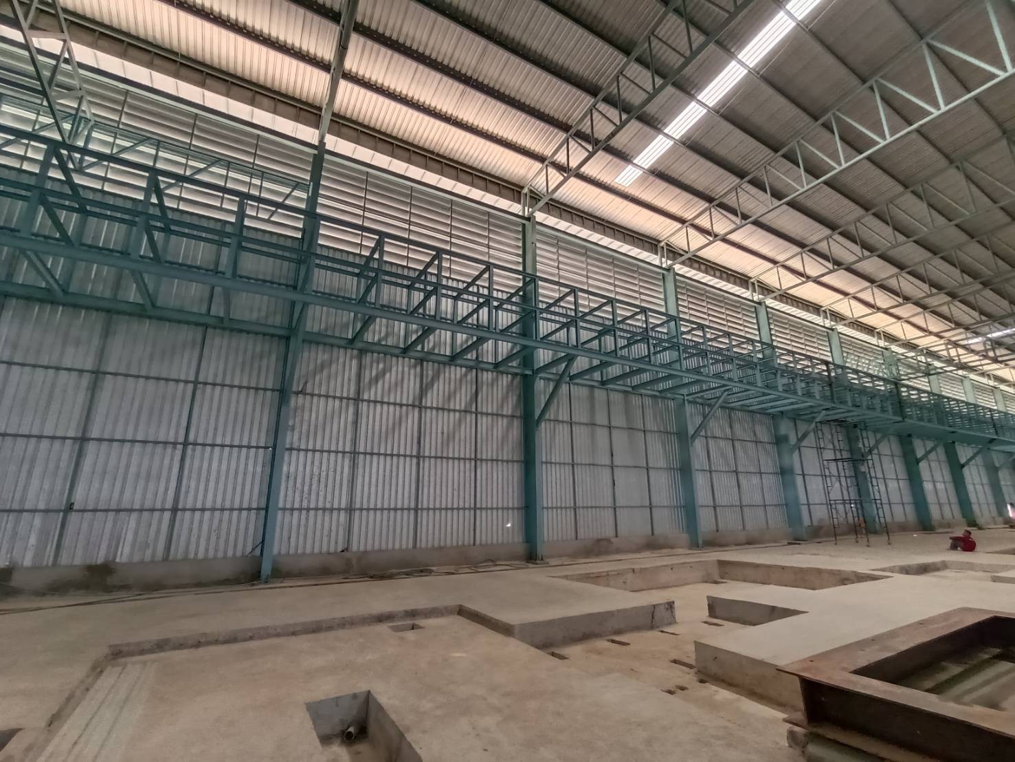 ติดตั้ง pipe rack ภายในโรงงาน ชลบุรี